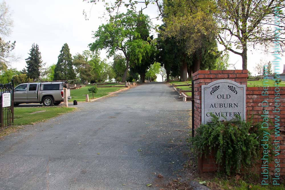 Auburn Cemetery - Old